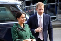 Meghan Pays Tribute To Canadian Fashion Designer